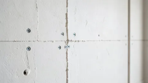 czy płyty gipsowe trzeba szpachlować